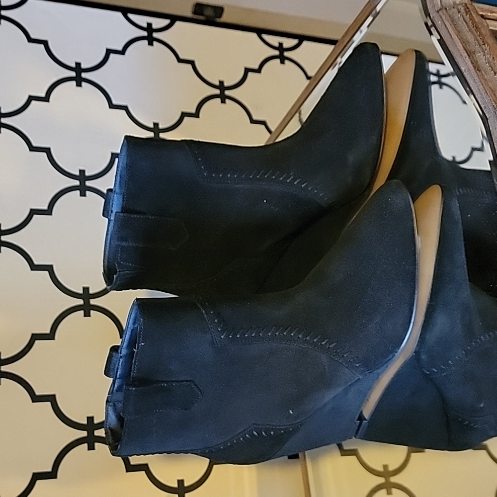 Rebecca Minkoff wedge boot